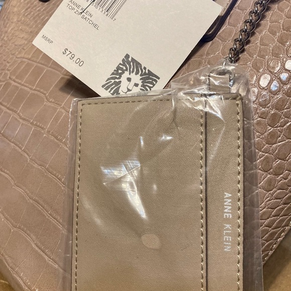 *NWT* •ANNE KLEIN• handbag 👜 - Picture 3 of 6